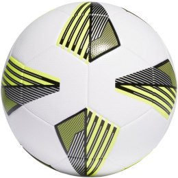 Piłka nożna Adidas Tiro FS0369 r.5