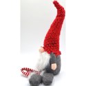 Skrzat dekoracyjny z czerwoną futrzana czapką 50+25 cm