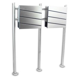 Podwójna skrzynka pocztowa srebrna designerska stalowa na stojaku