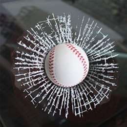 3D Naklejka - rozbite szkło - piłka baseballowa